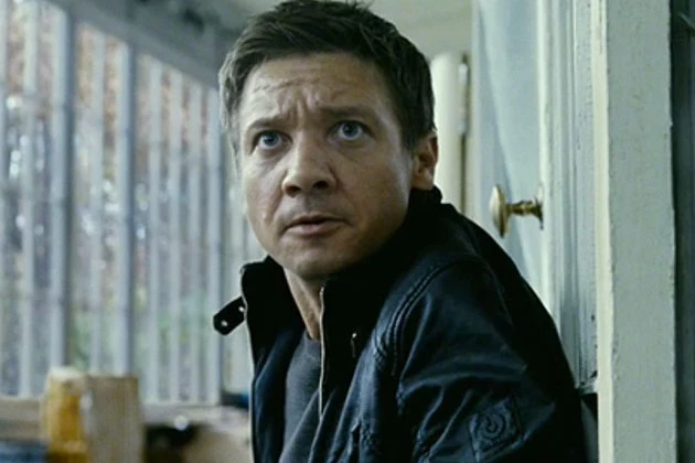 ‘Bourne Legacy’ Trailer Makes Jeremy Renner Look Smokin’ – Hunk of the ...